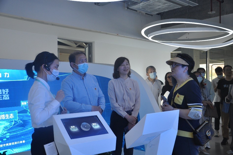 上海儀器儀表研究所有限公司與上海科學院第一黨支部